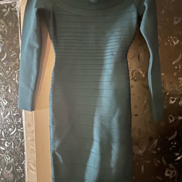 Teal green Herve Leger bandage dress. BNWT, Size XS, fits like a size 0. Genuine - Picture 5 of 8